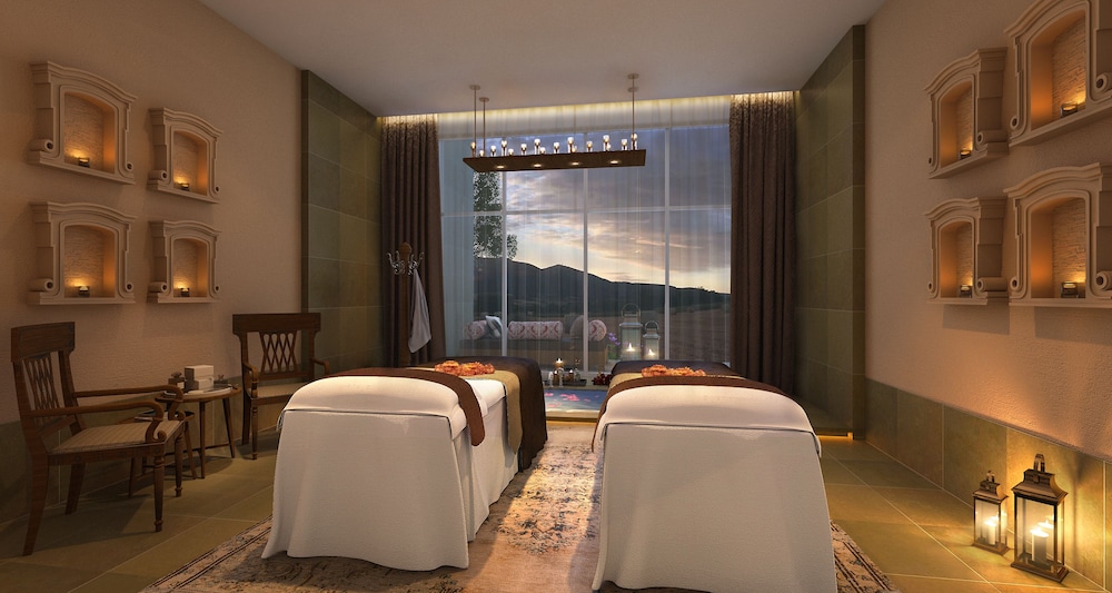 Taj Aravali Resort And Spa Udaipur 49/85