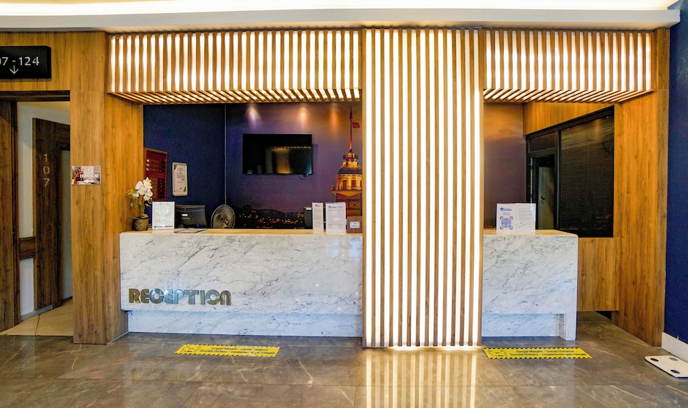 Istanbul Beach Hotel 7/50