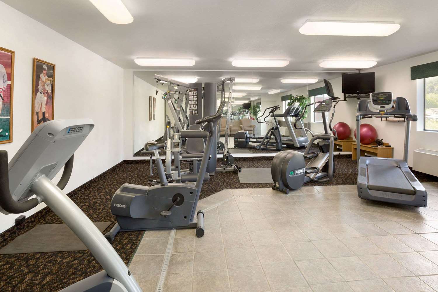 Travelodge By Wyndham Yampa 3/9