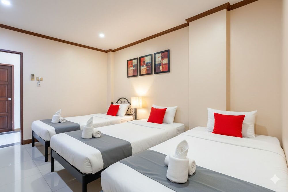 SCN City Hotel 11/50