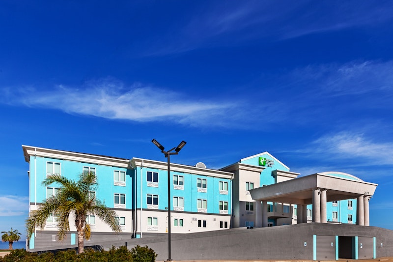 Holiday Inn Express Suites Port Lavaca 5/53