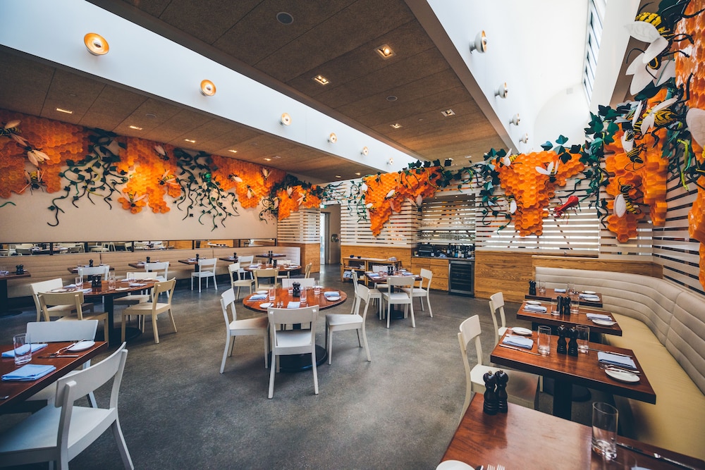 restaurant-cafeteria