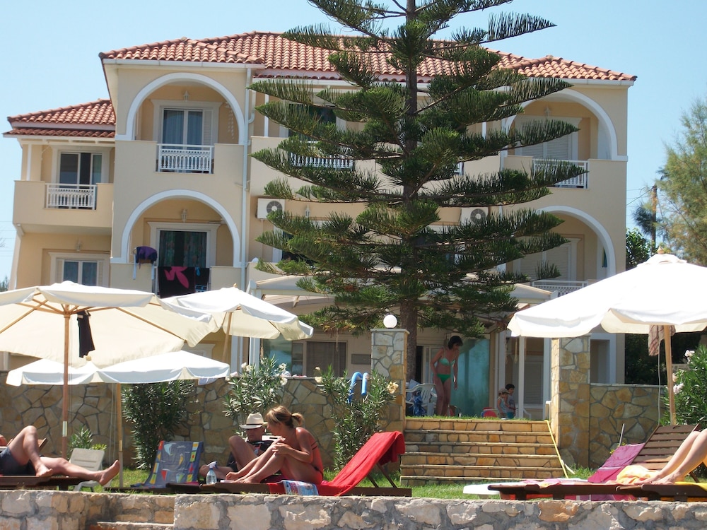 Stefania Apartments 20/44