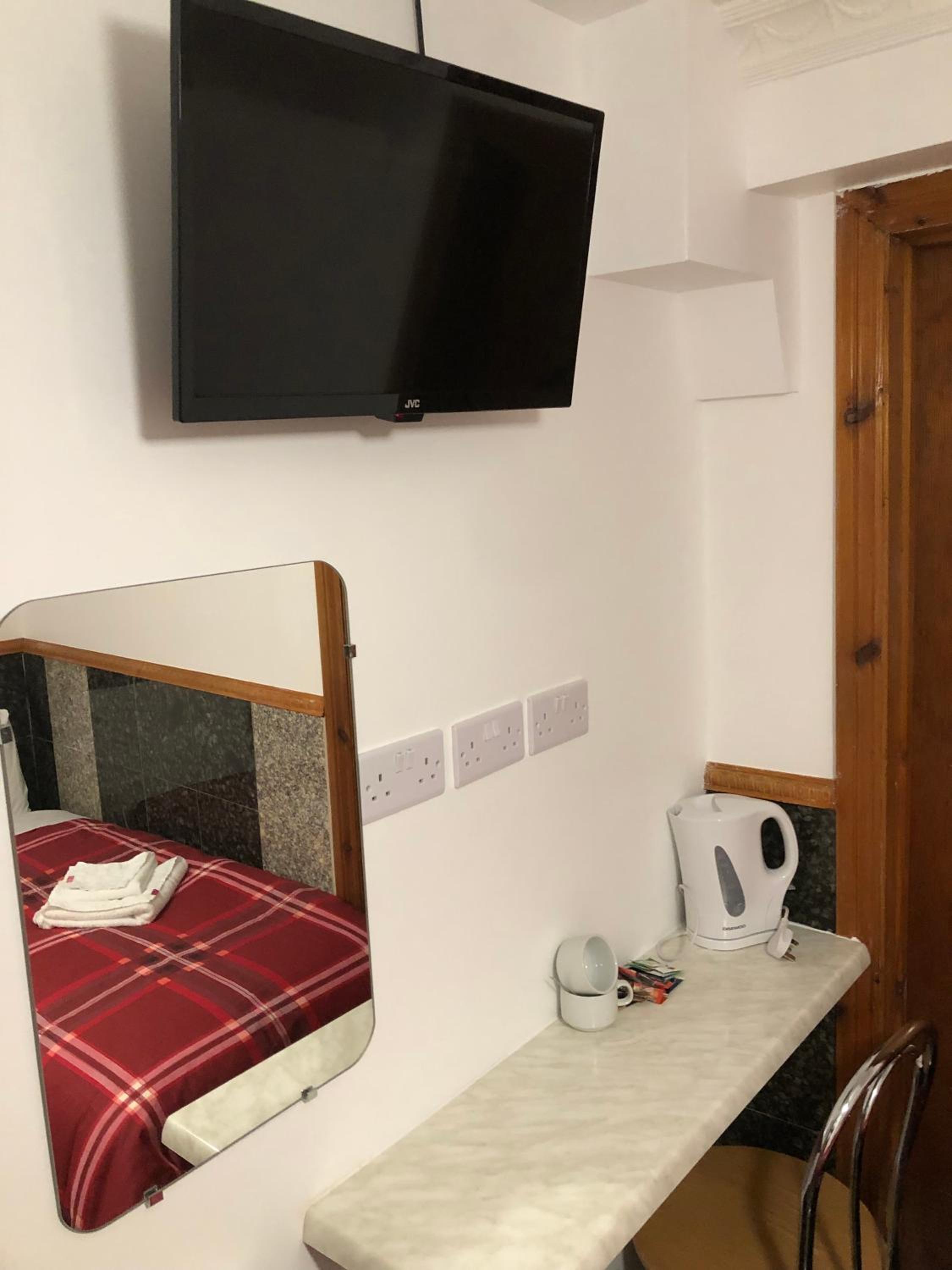 Seven Dials Hotel 40/50