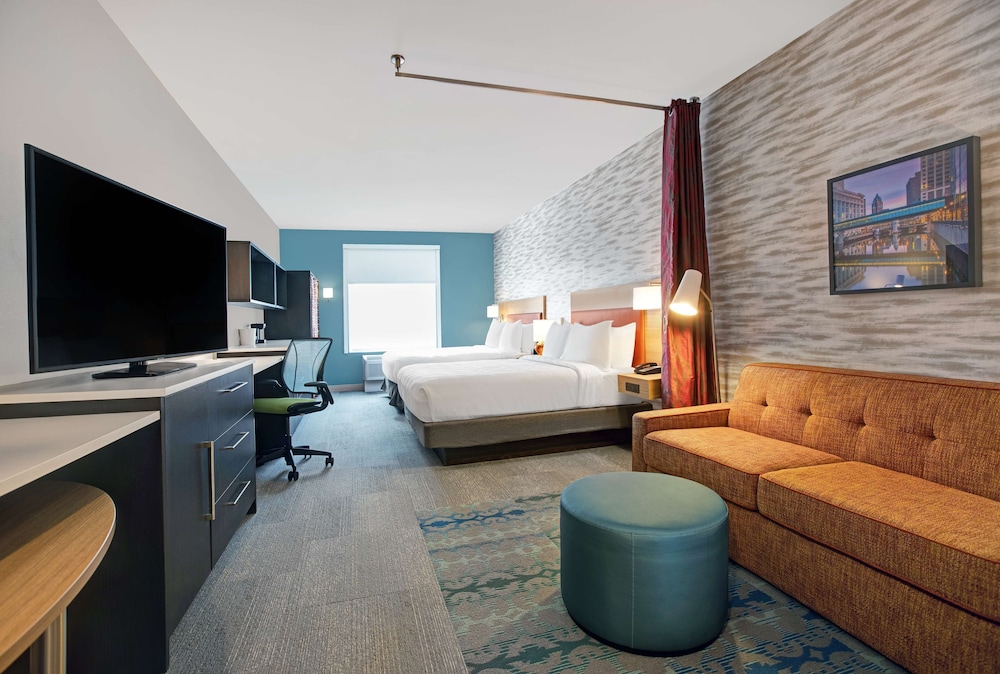 Home2 Suites by Hilton Milwaukee Downtown, WI 35/48