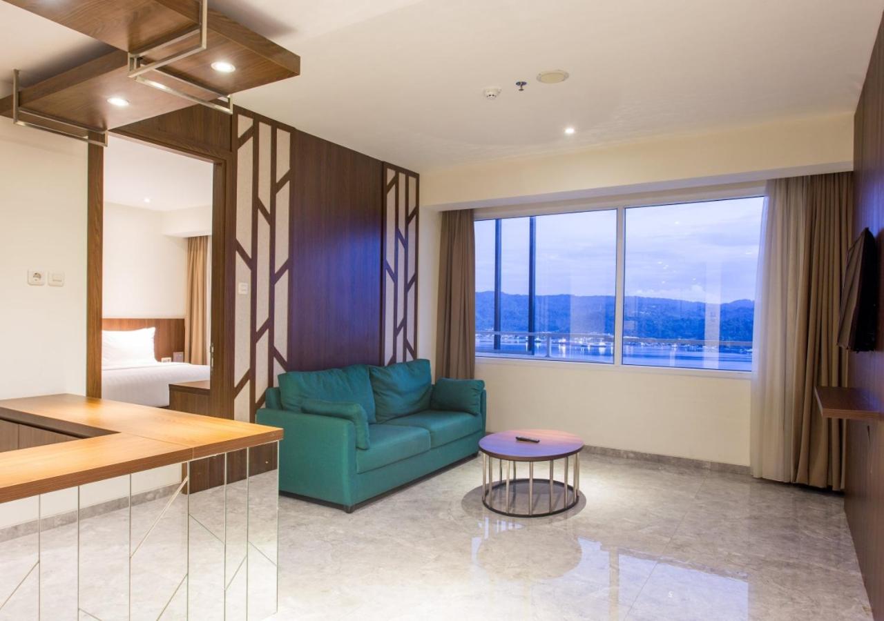 Hotel Santika Premiere Ambon 32/51