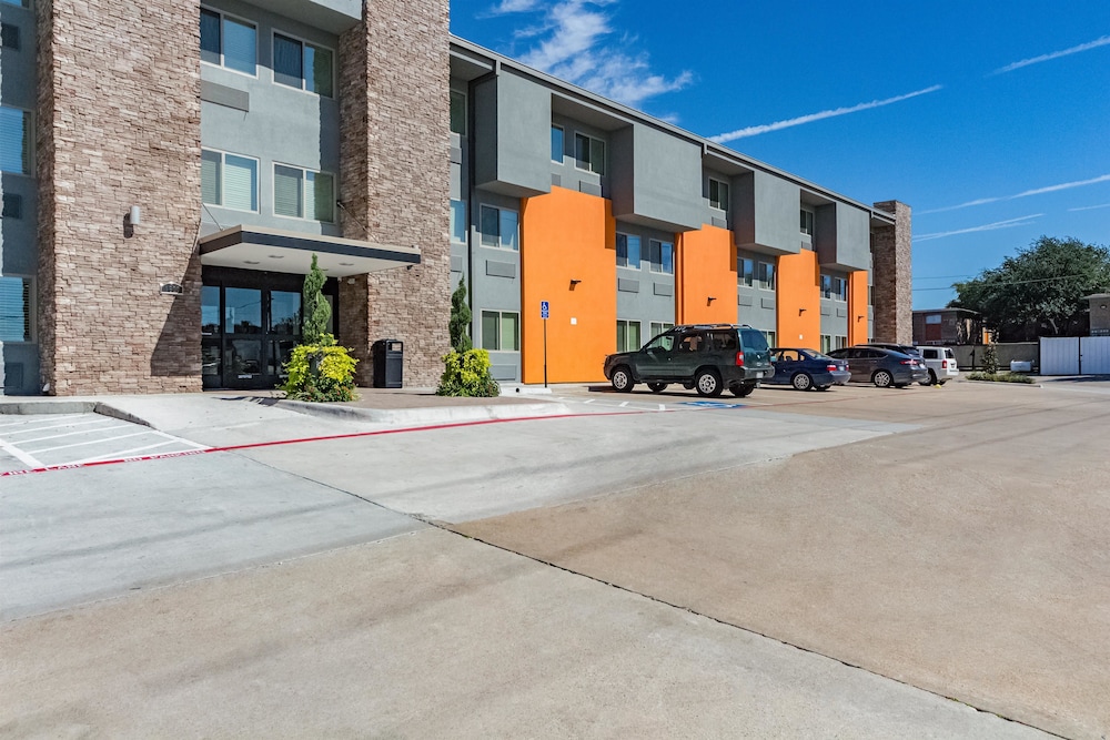 Studio6 Plano, TX in PLANO - TX