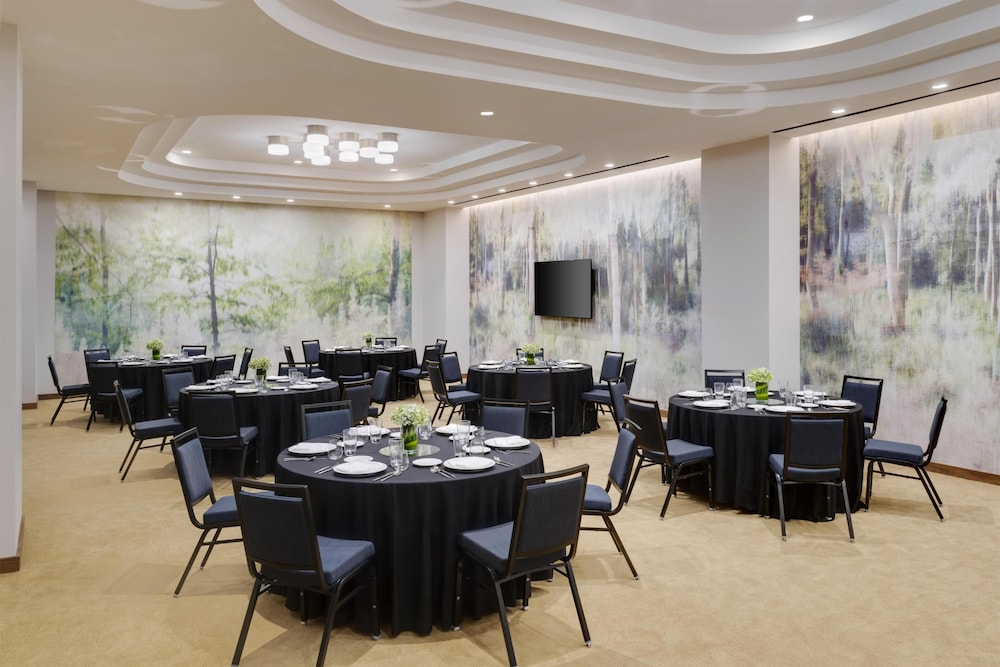 Hyatt House LAX - Century Blvd 36/50