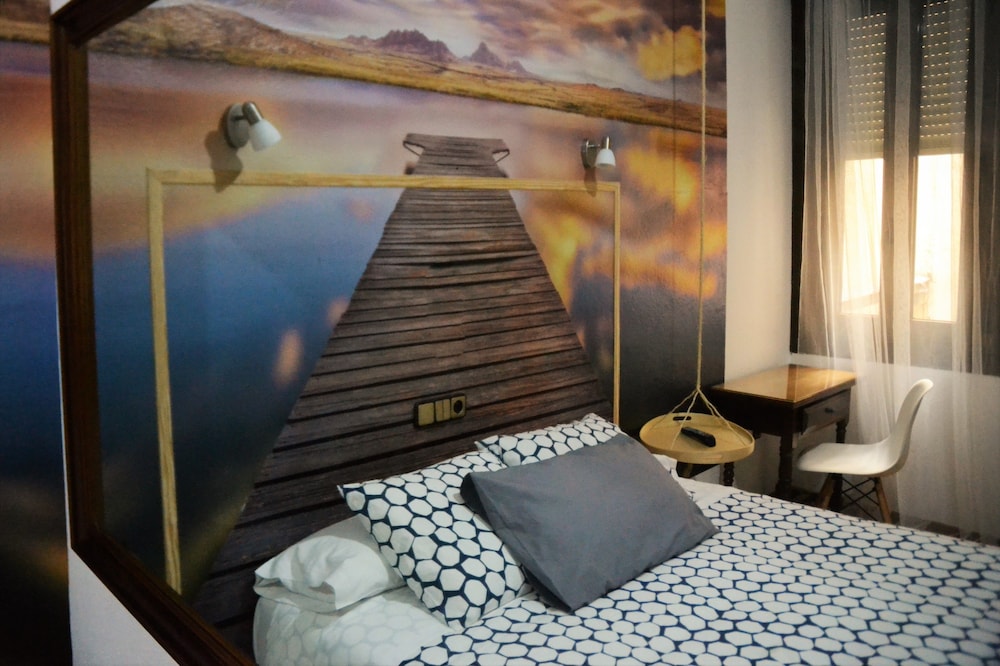 Hostal Hispano 37/67