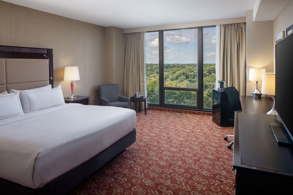 DoubleTree by Hilton Cherry Hill Philadelphia 9/46