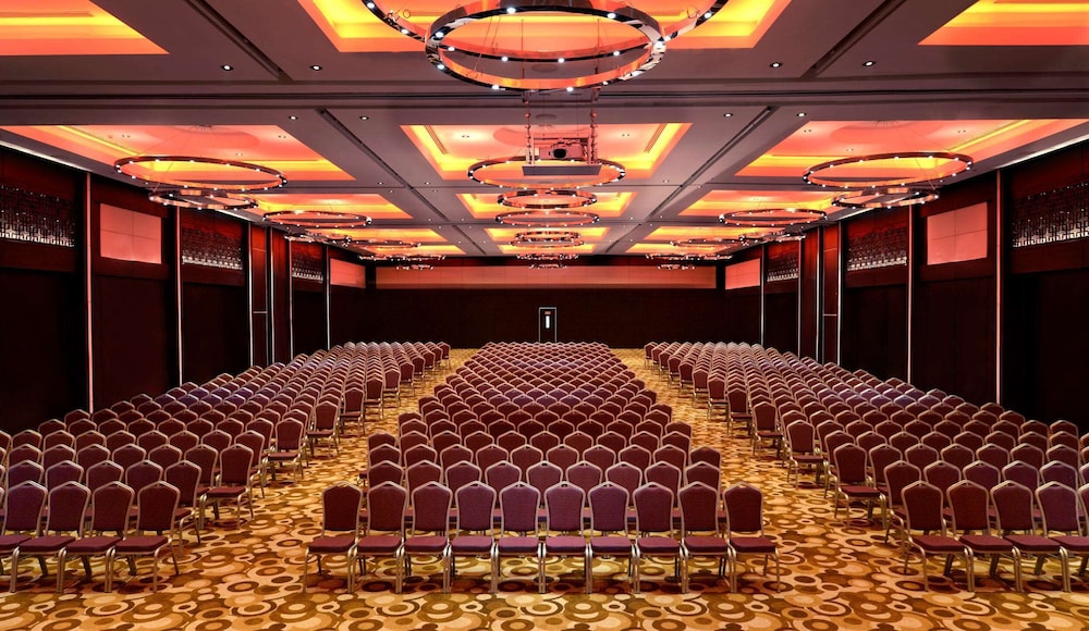 Radisson Blu Chattogram Bay View 64/70