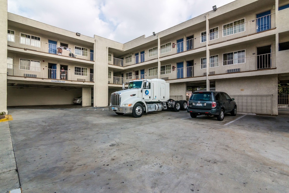 Motel6 Bell Gardens, CA - Los Angeles 30/38