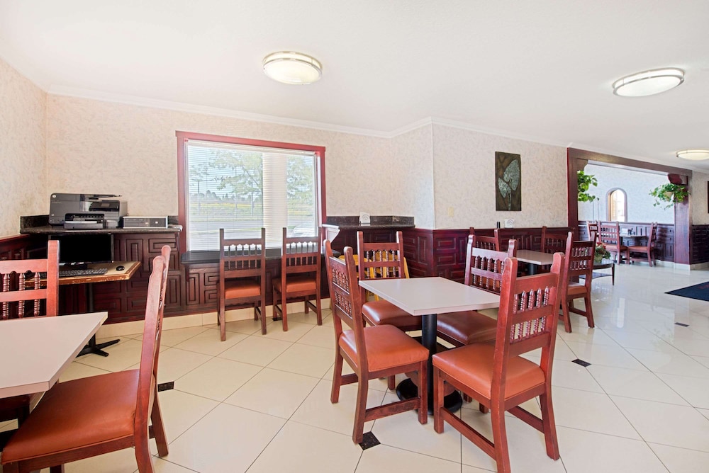 Ramada By Wyndham Flagstaff East 40/48