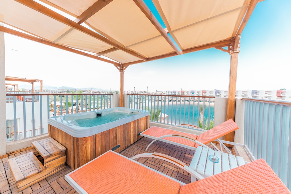 SUNRISE Crystal Bay Resort Grand Select 20/50