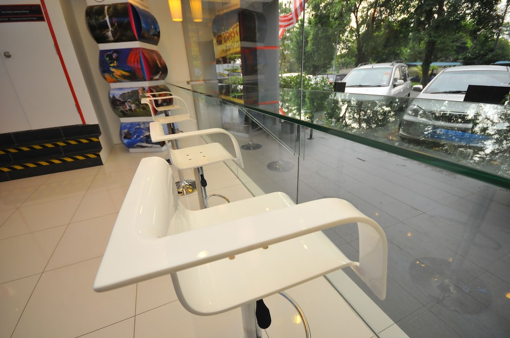 M Design Hotel 40/42
