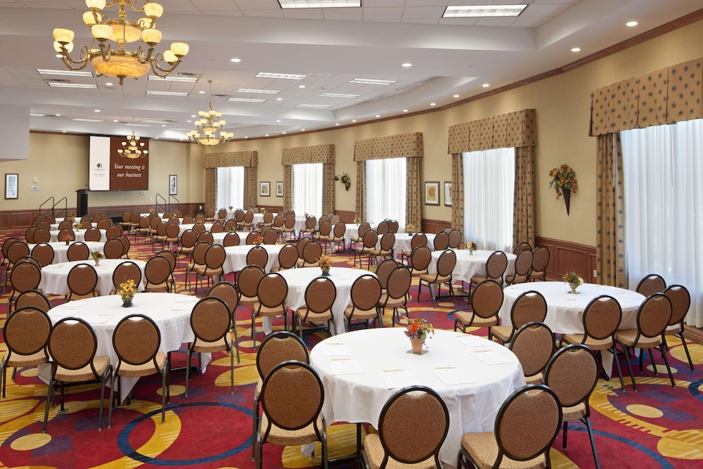 Doubletree By Hilton Jefferson 42/48