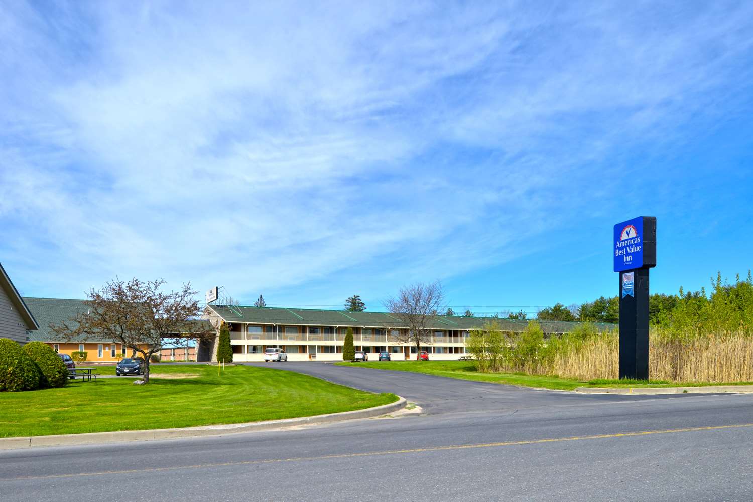Americas Best Value Inn-Plattsburgh 39/40