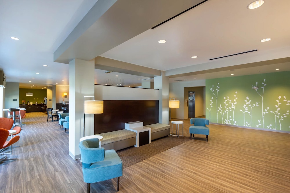 Sleep Inn & Suites Tampa South 14/42