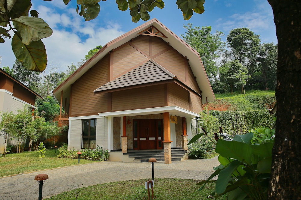 Morickap Resort 3/50