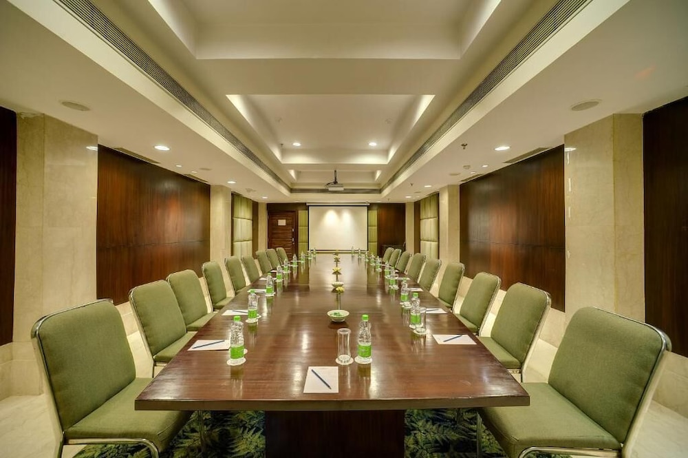 The Muse Sarovar Portico, Nehru Place 34/42