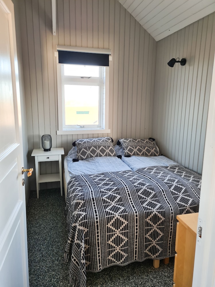 Gardur Apartments 17/65