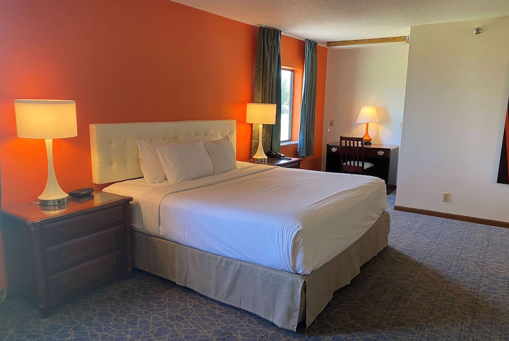 Howard Johnson by Wyndham Manteno 20/33