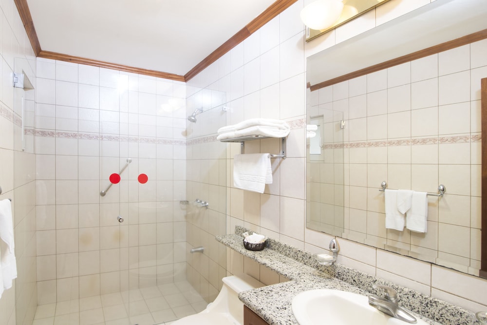 Aparthotel & Suites Villas Del Rio 46/50