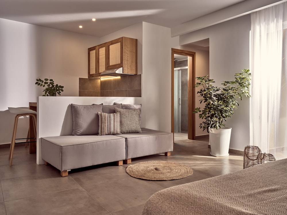 Troulis Apart Hotel 52/74