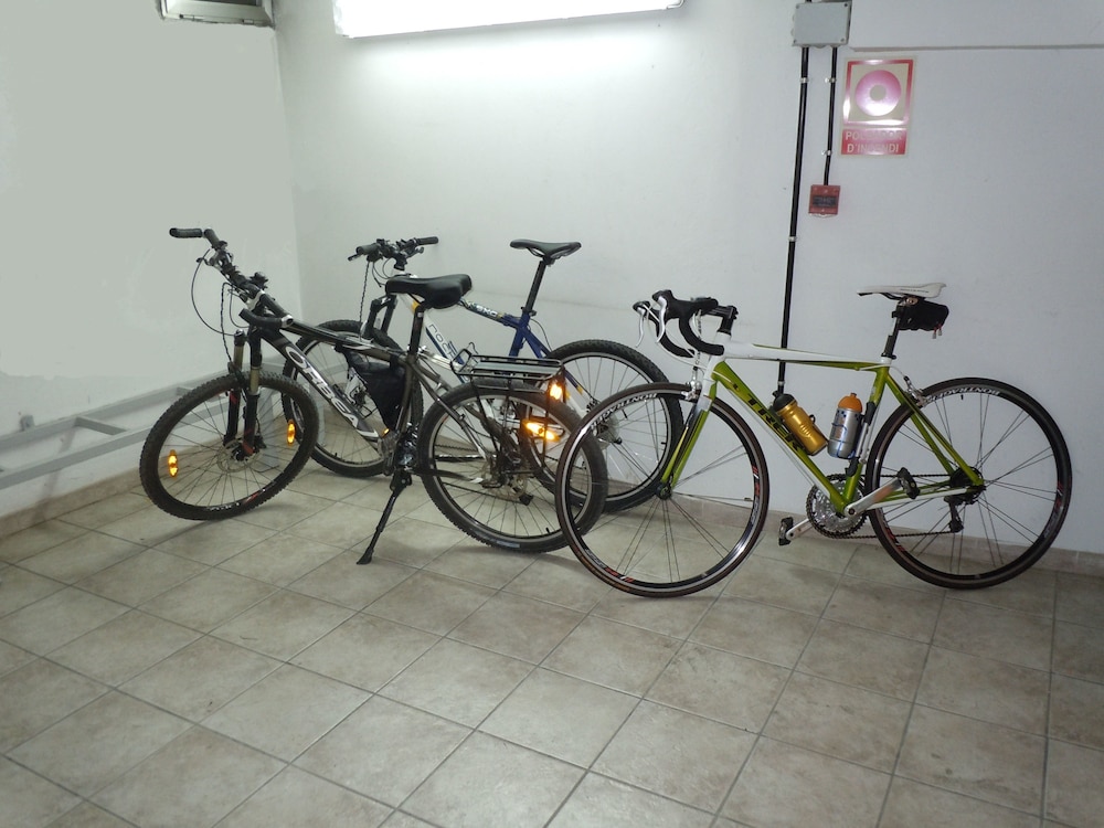 Hotel Urogallo (ex Husa) 24/46