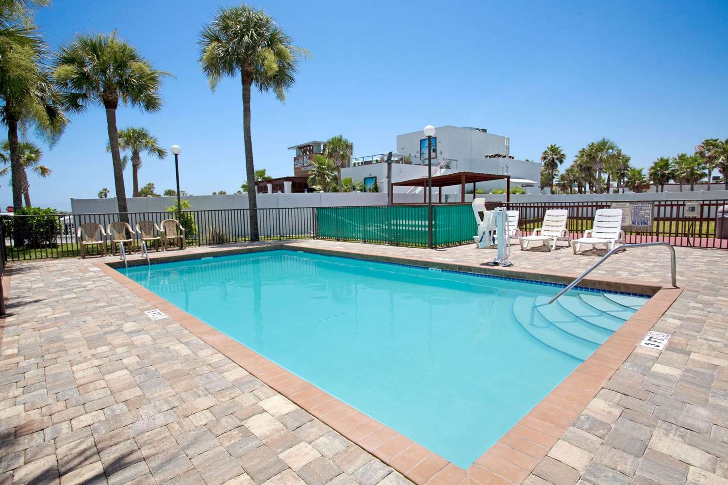 Ocean Breeze Inn 4/11