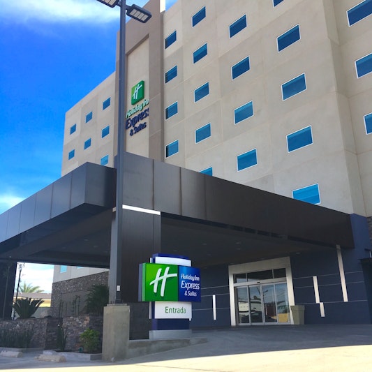 Holiday Inn Express & Suites Mexicali 4/66