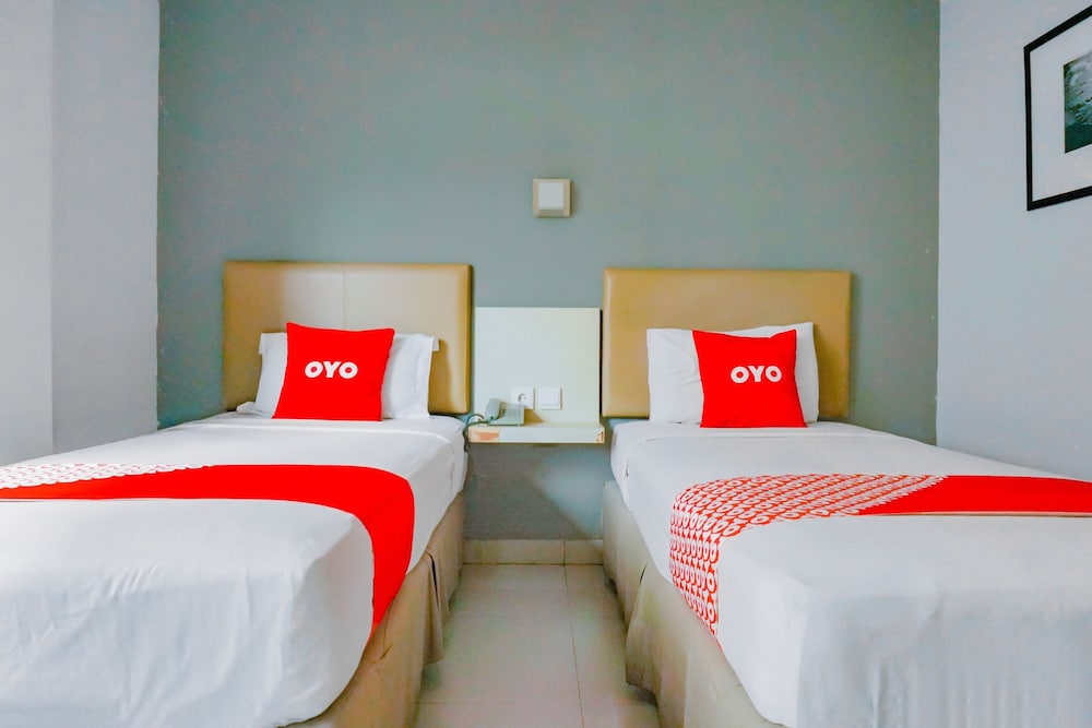 Collection O Hotel Antara 6/23