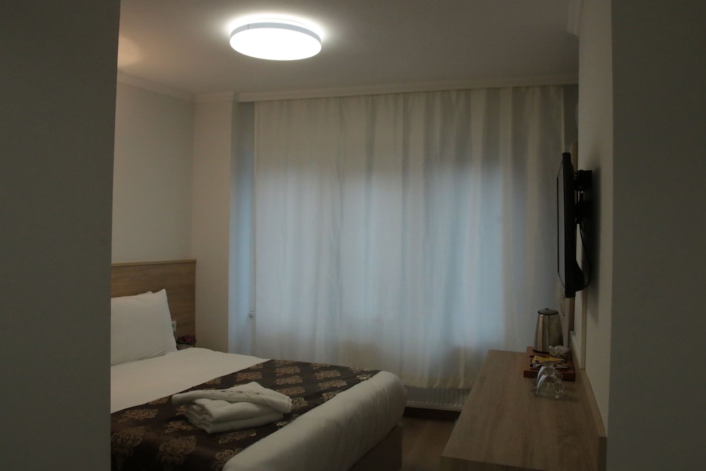 Bufes Hotel 19/55