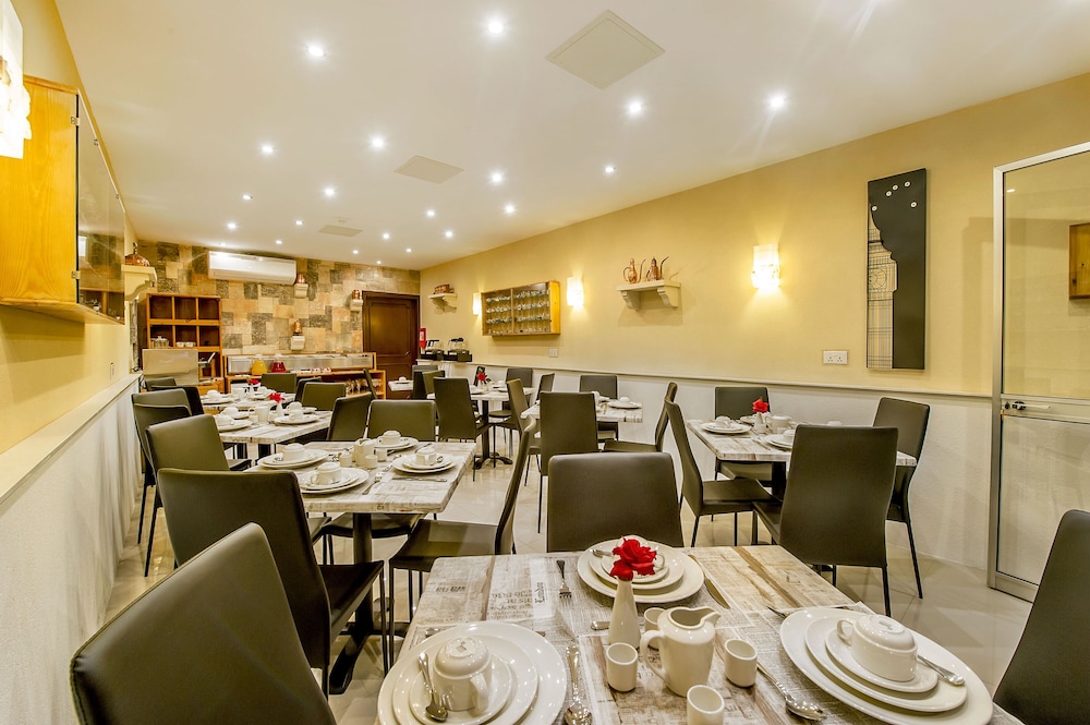 Alborada Aparthotel 30/44