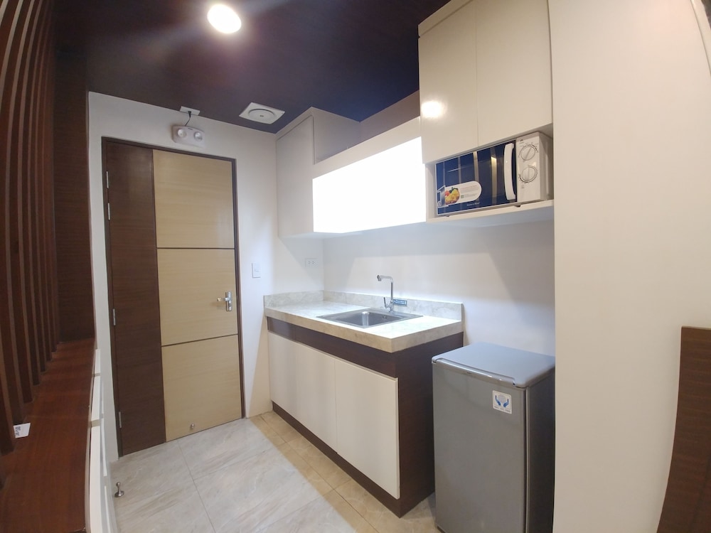 Bed+Bath Serviced Suites 66/66