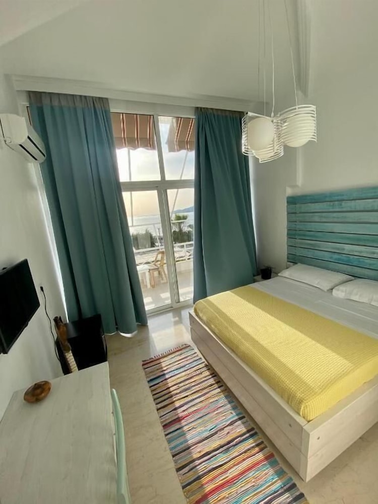 JUNIOR SUITE, SEA VIEW