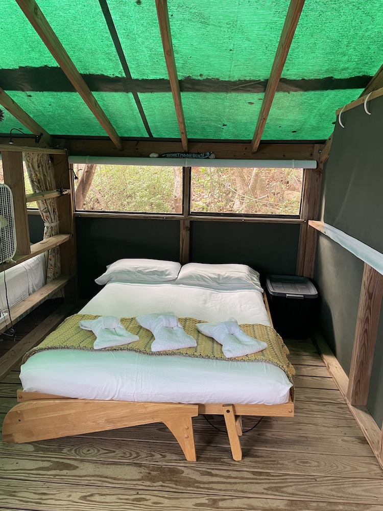 Virgin Islands Campground 12/50