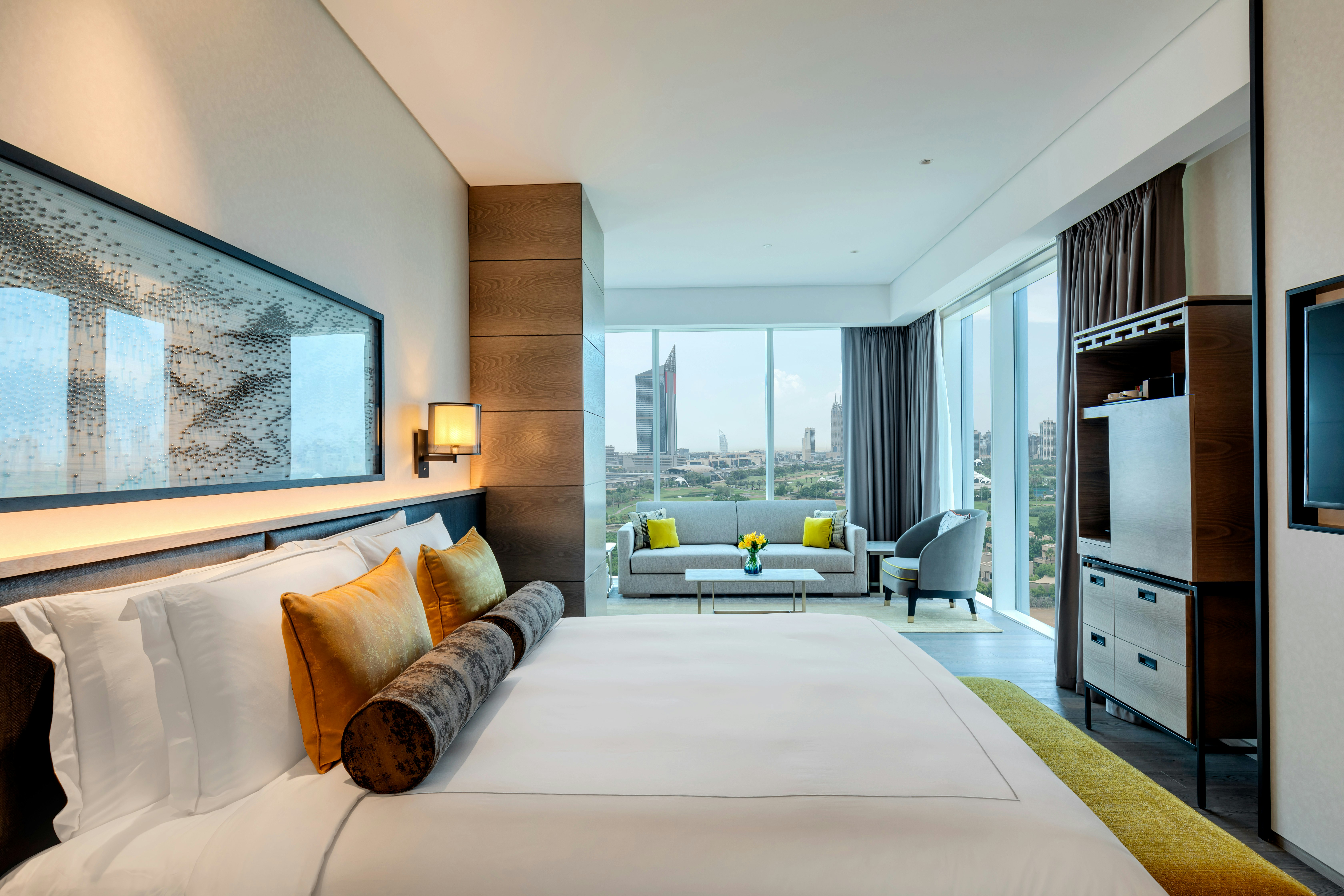 Taj Jumeirah Lakes Towers 12/77