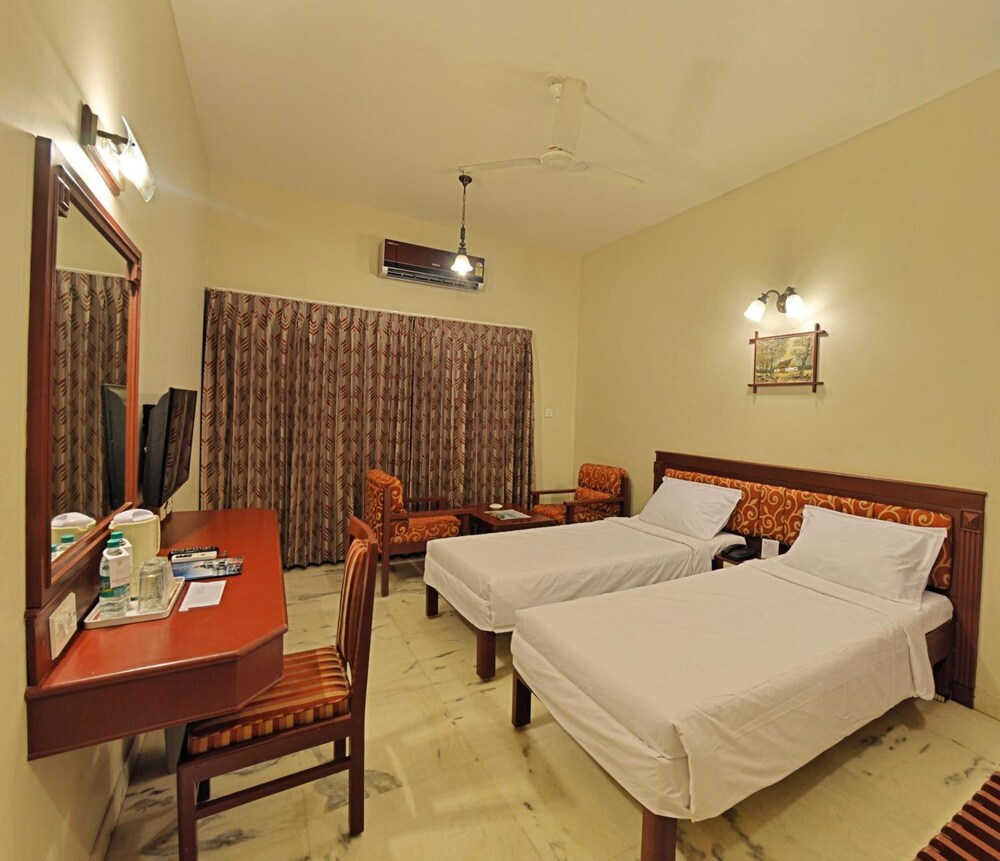 Hotel Gnanam 23/49