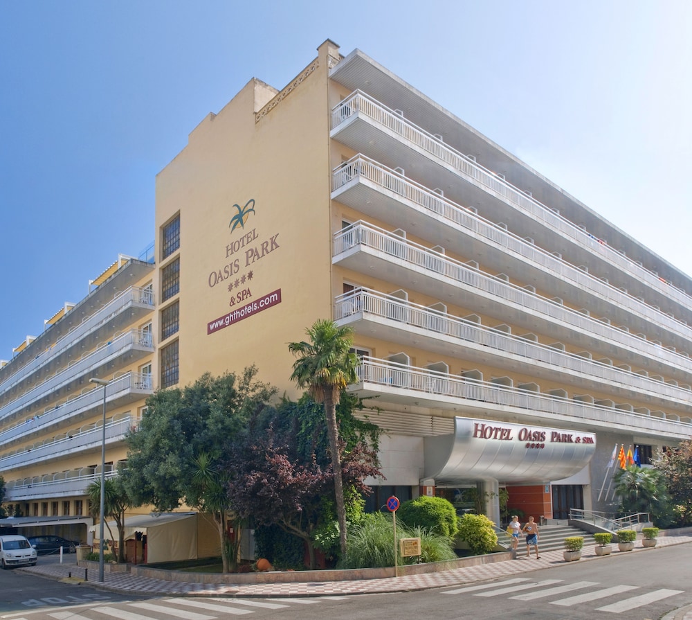 GHT Oasis Park & Spa 4/66