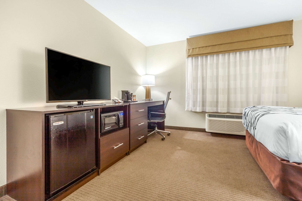 Sleep Inn & Suites Lincoln University Area 19/42