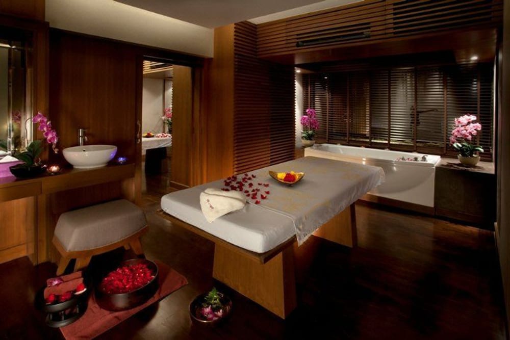 The Landmark Bangkok Hotel 39/73
