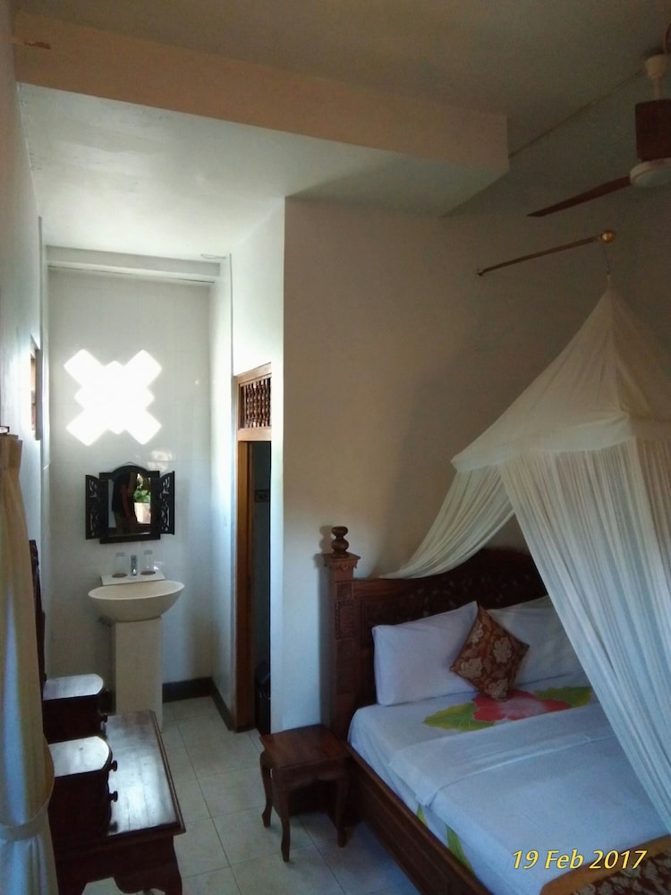 Praety Home Stay 15/40