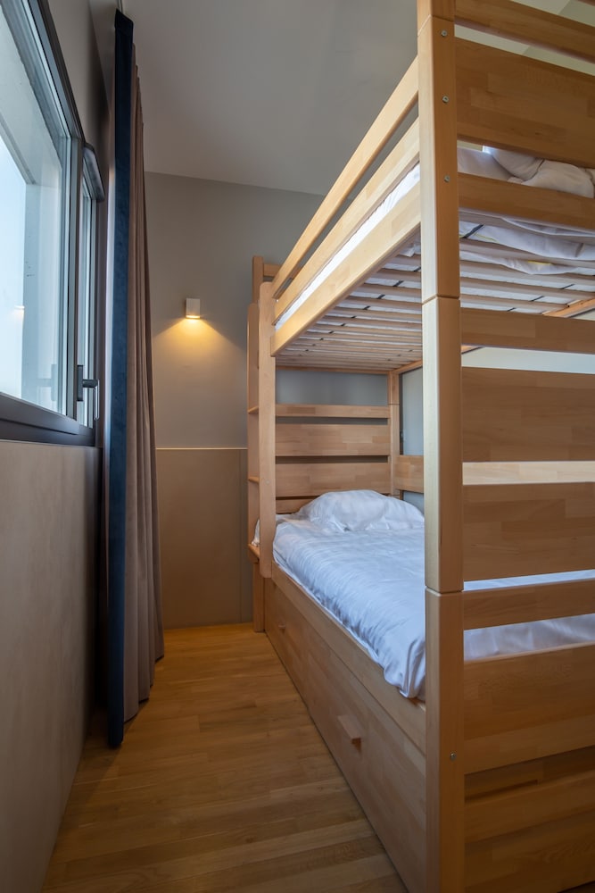 Kyriad Prestige Lyon Est Saint Priest Eurexpo Hotel And Spa 50/72