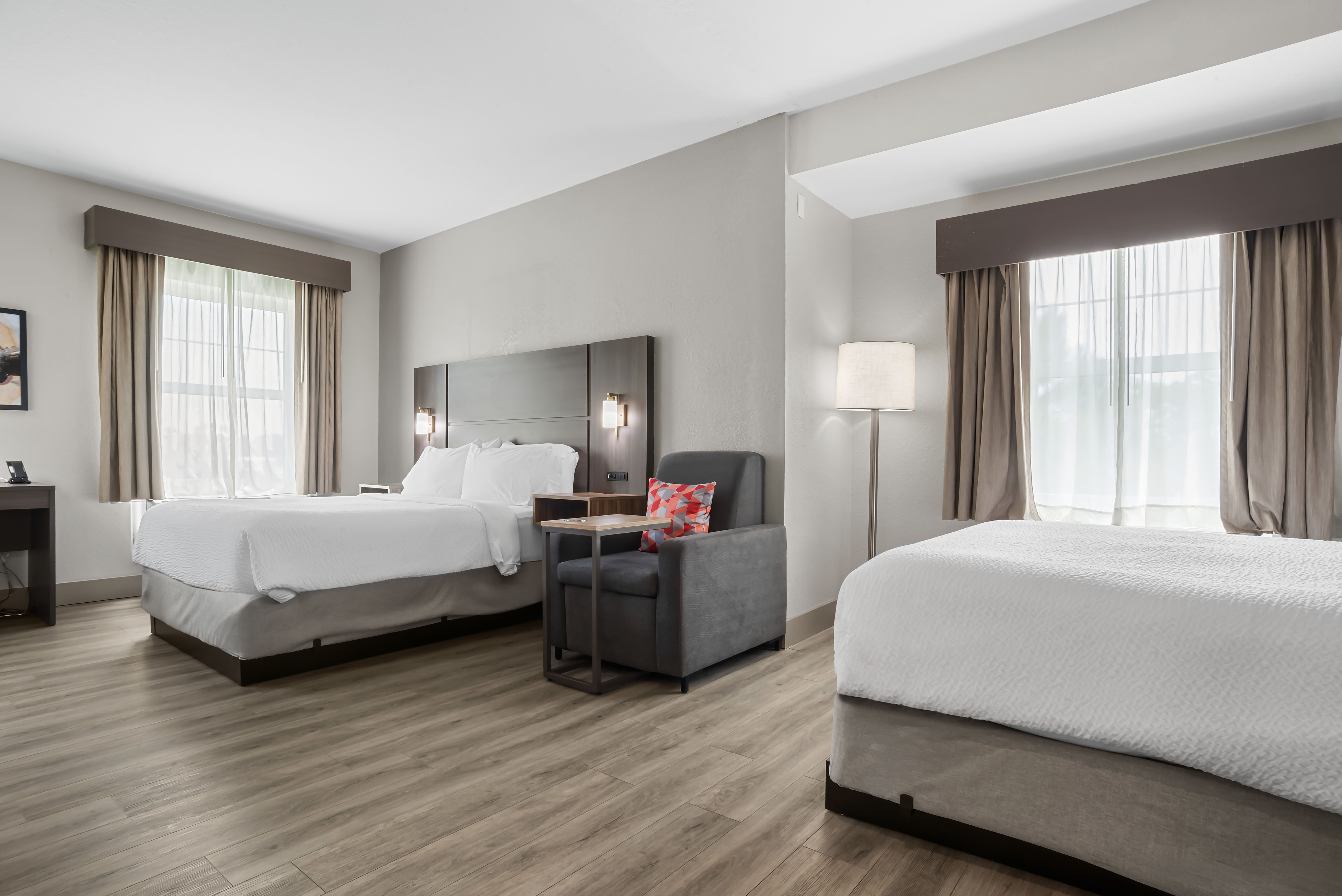 Hawthorn Suites By Wyndham Panama City Beach Fl 14/50