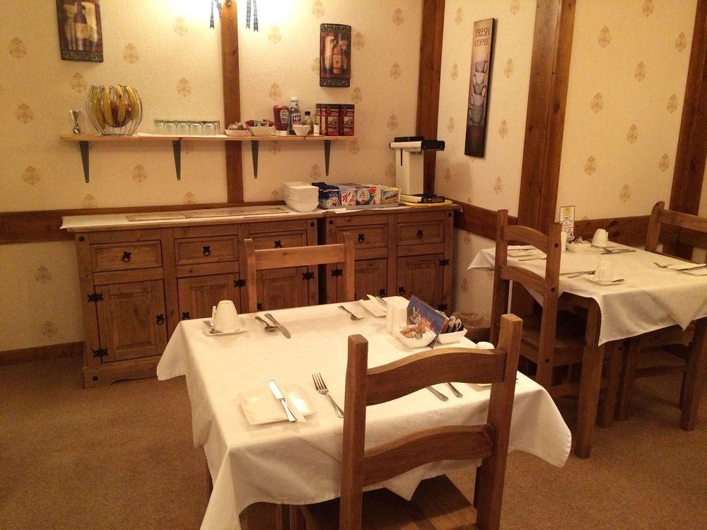 Hebridean Guest House 13/14