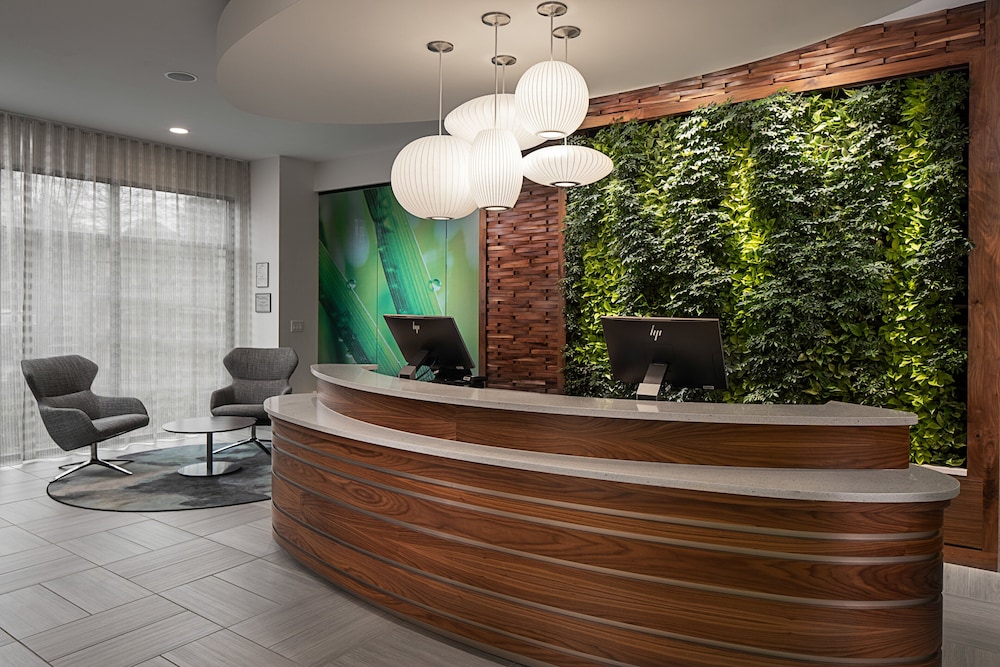 Even Hotels Alpharetta - Avalon Area 10/81