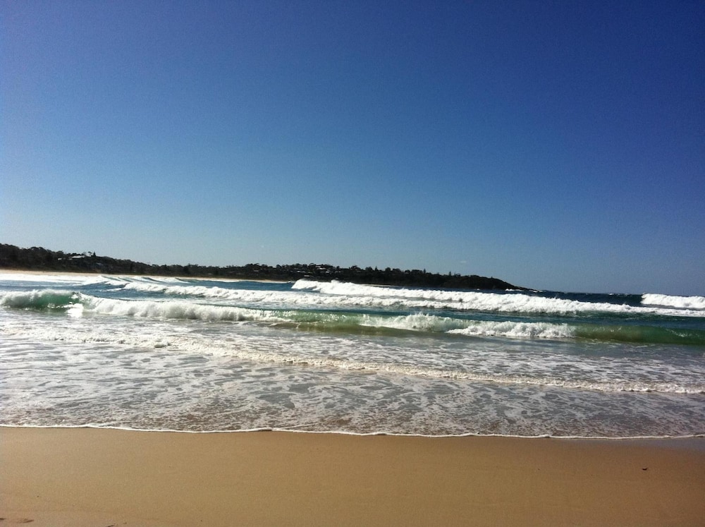 MOLLYMOOK PARADISE HAVEN MOTEL 27/39