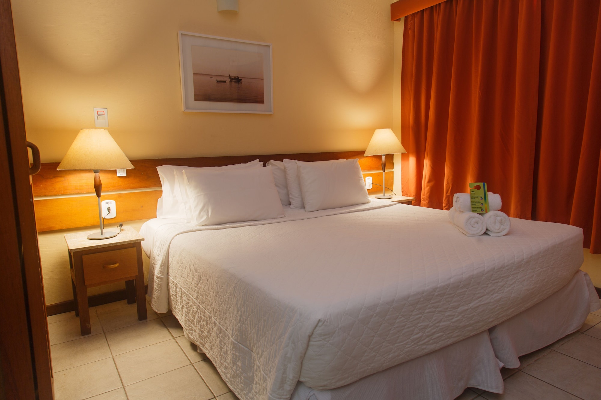 شقة بسرير كوين، Hotel La Foret 5/10