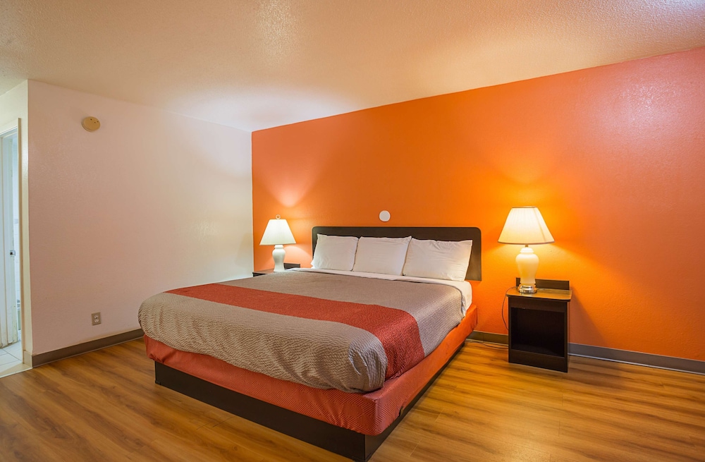 Motel6 Brinkley, AR 28/59